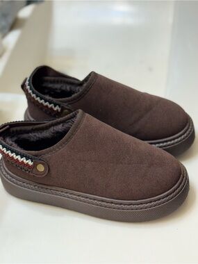 & Other Stories Brown Slip-On Faux-Suede Loafers